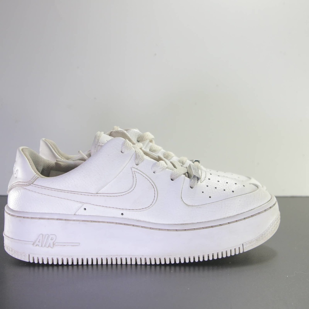 Nike Af1 Air Force 1 Sage Low White Women's Sneakers 003858 Sz 8Womens/6.5 Youth